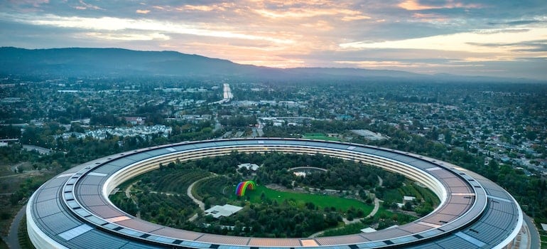 Aerial shot of Apple headquarters in Santa Clara